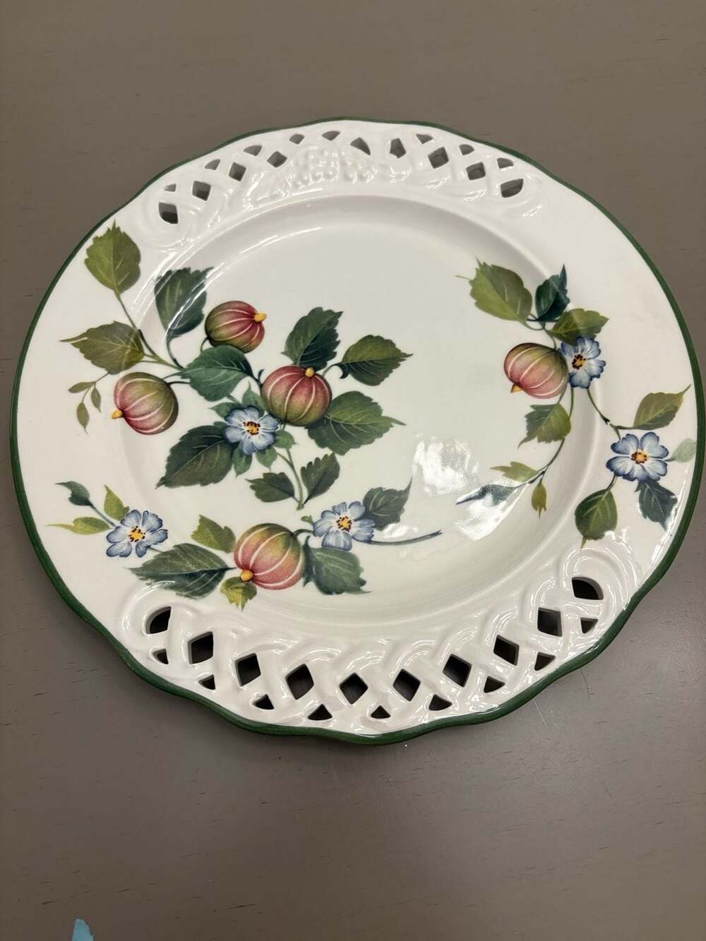 Brunelli Plate Gooseberry Fruit Lattice Edge Made In Italy